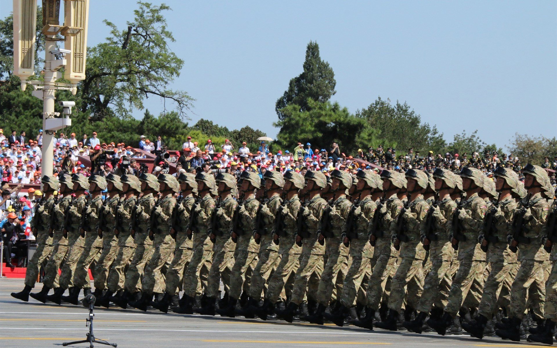 爱游戏中国官方登录入口网站-国家队教练组对比分析战术数据调整球员使用策略，国家队教练是什么编制