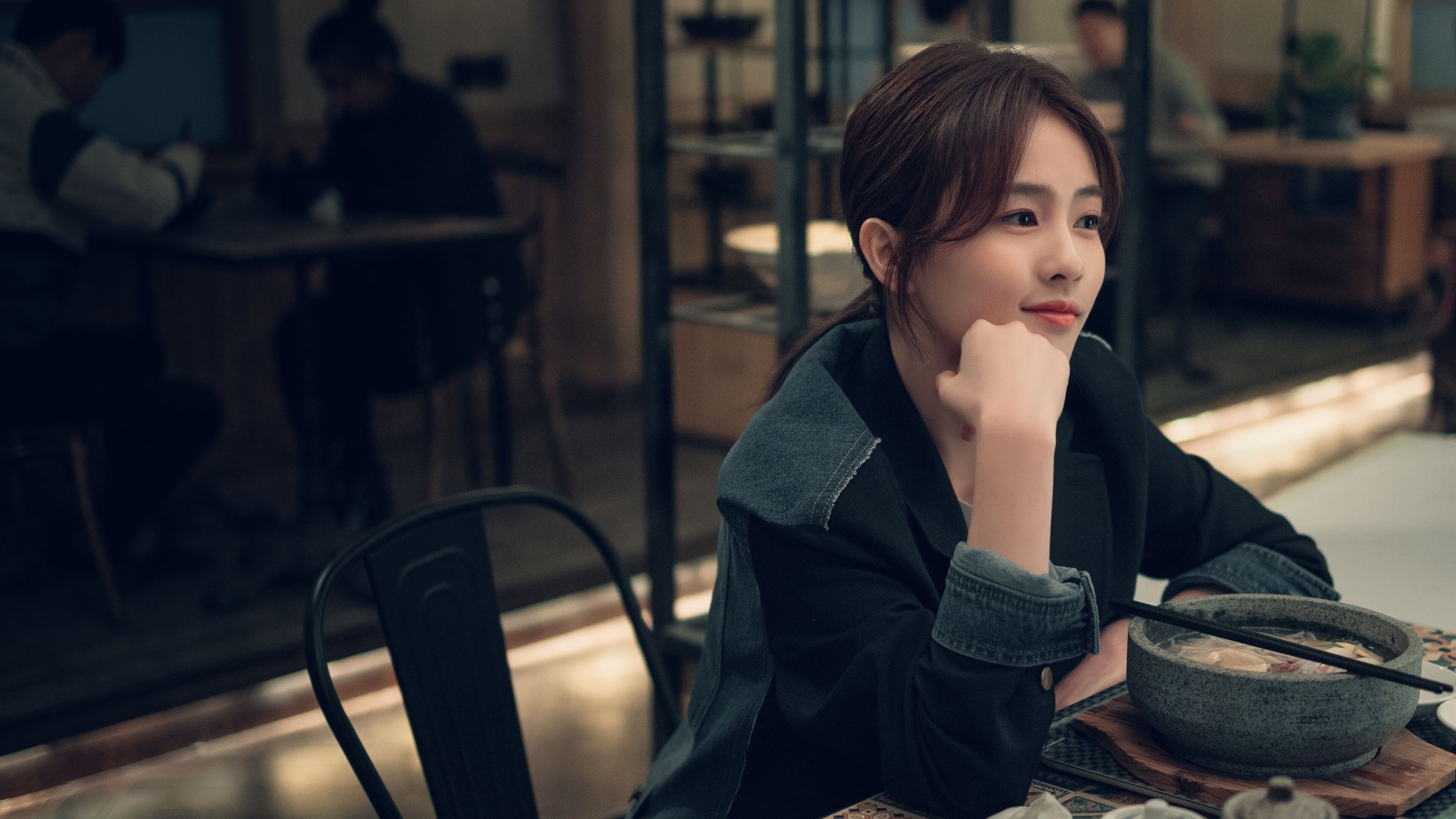 拜仁慕尼黑强势领跑德甲，争冠形势已定