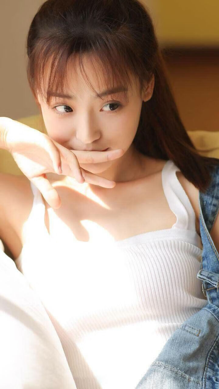 爱游戏下载-格林伍德的防守反击与高效的场上决策，成为袋鼠队致胜法宝，格林伍德球员