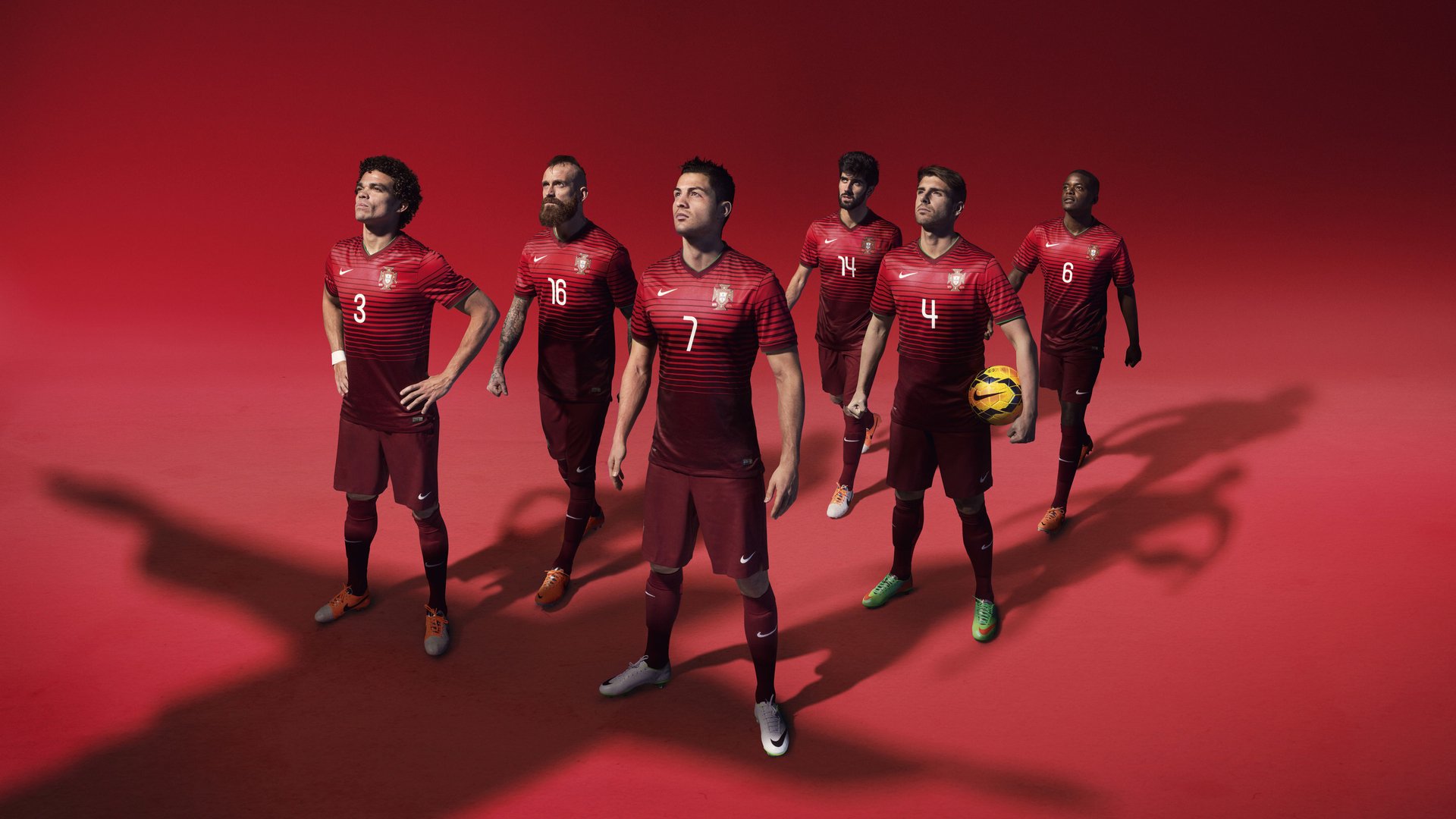 “英超球队全力备战,争夺联盟最高荣誉”,英超球队2021